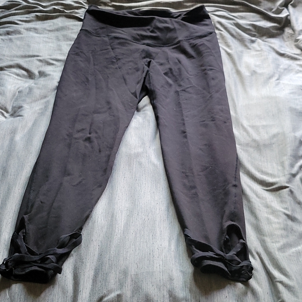 Old Navy Active Capri